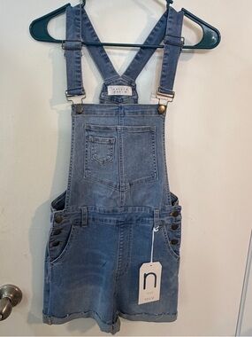 Nature Denim Overall Shorts Size Small Light Wash Adjustable Straps NWT